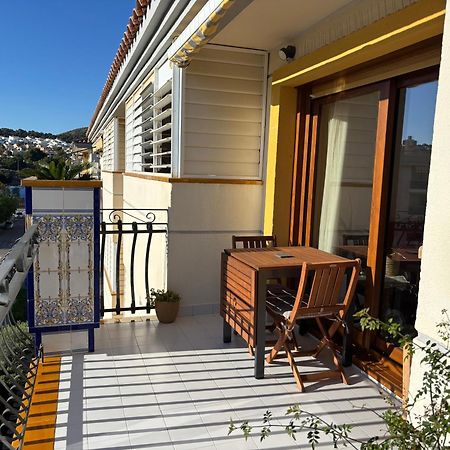קאלאפיי Cal Salmare Seafront Apartment With Rooftop Terrace And Pool מראה חיצוני תמונה