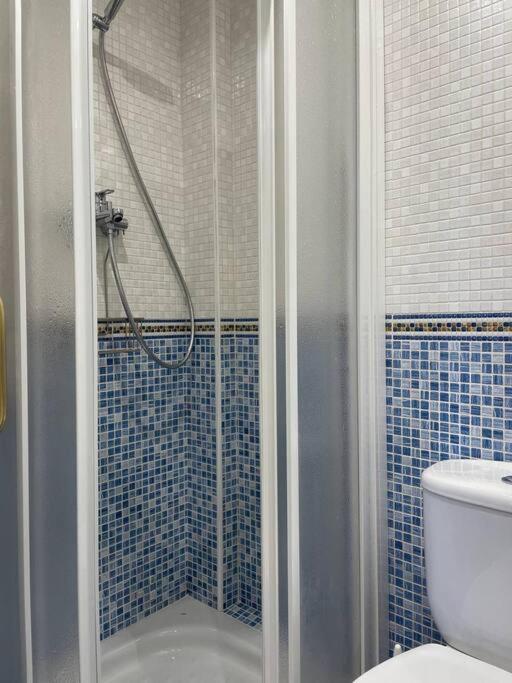 קאלאפיי Cal Salmare Seafront Apartment With Rooftop Terrace And Pool מראה חיצוני תמונה